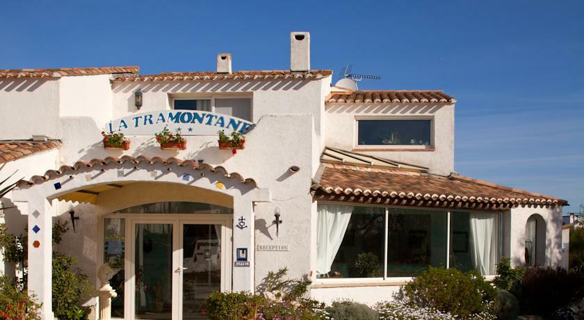 La Tramontane Hotel Сен Мари де ла Мер Екстериор снимка